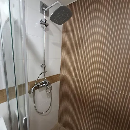 Kratkodoby Prenajom Garsonky Blizko Centra Mesta Apartment *