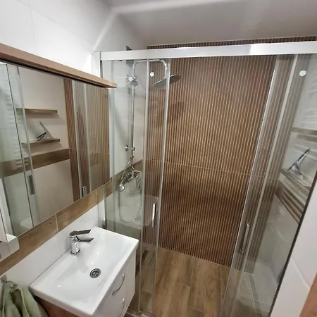 Kratkodoby Prenajom Garsonky Blizko Centra Mesta Kosice